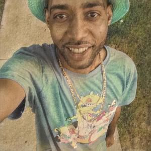 Meet your Posher, Tavaris